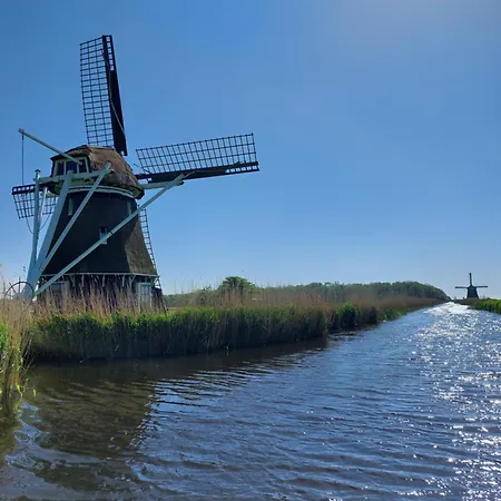 Stacaravan De Grutto * Oudesluis (North Holland)